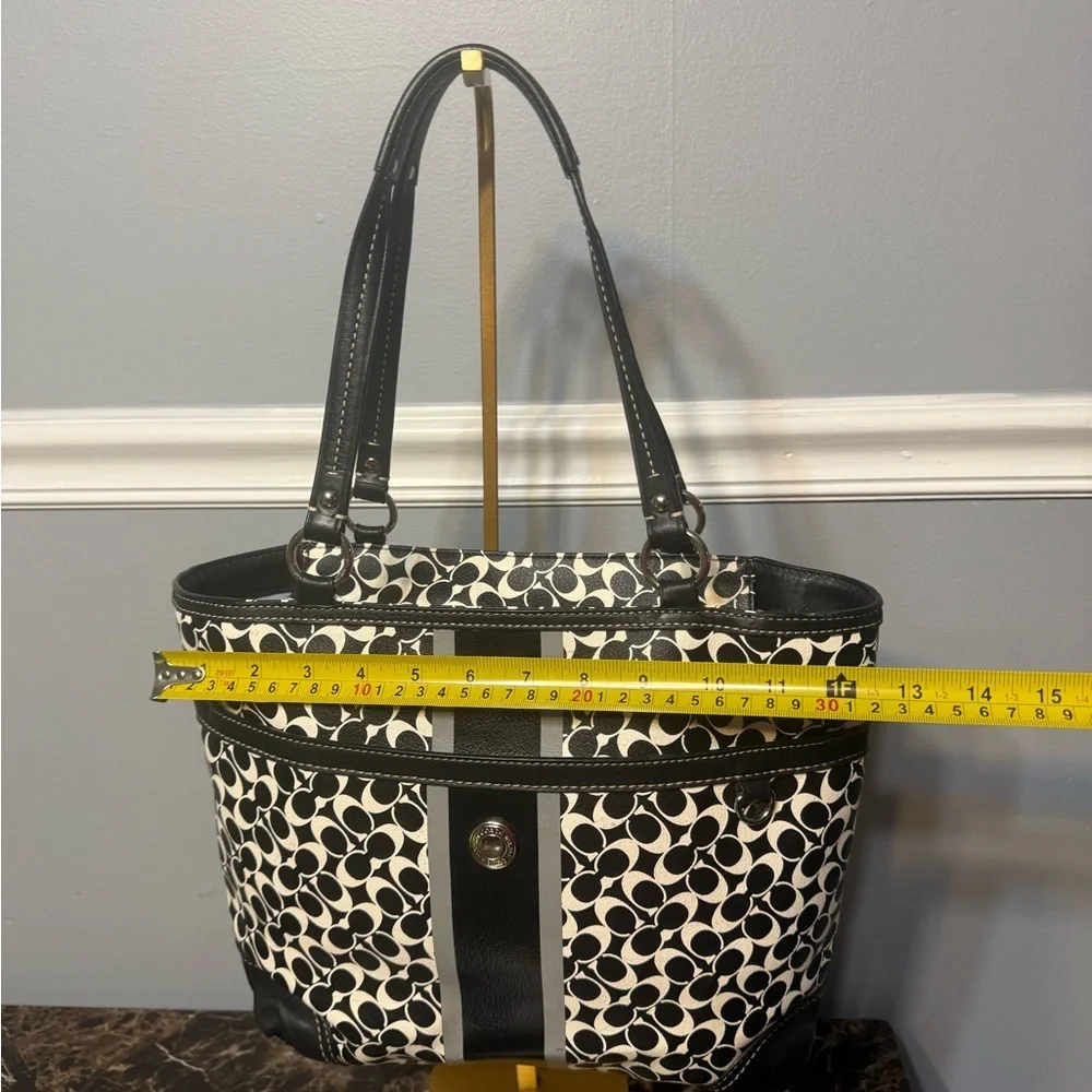 🖤 Coach Chelsea Heritage Stripe Signature Tote F15137 Black White